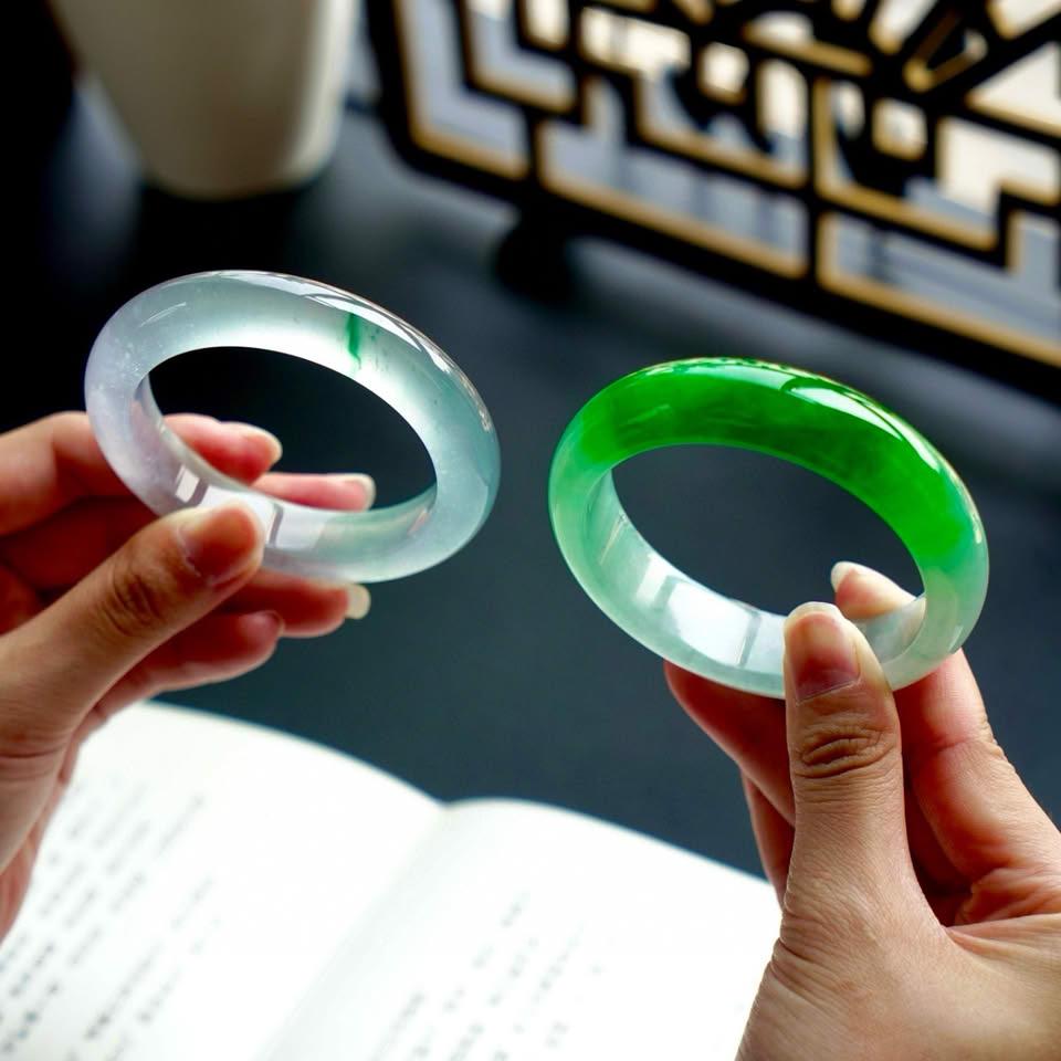 精選天然翡翠飾品展示 2